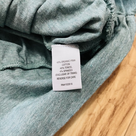 Garnet Hill Essential Banded Surplice Knit Blouson Tank Top Women's S Lt Blue - Picture 3 of 6